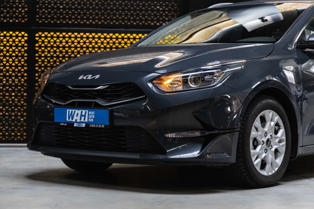 Kia Ceed 2023 фото 1