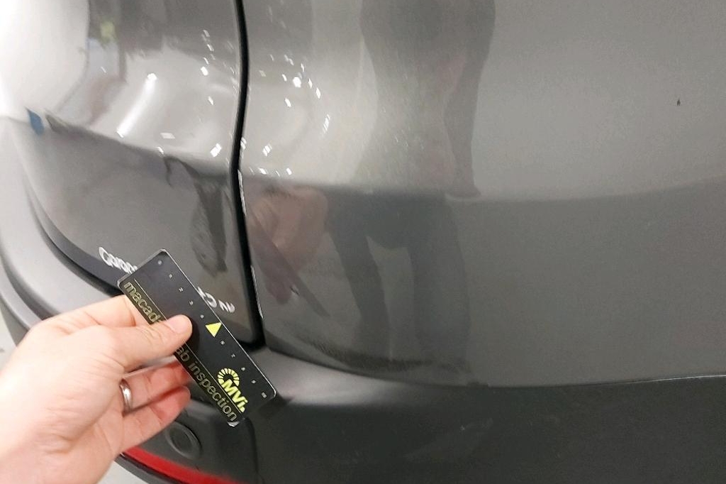 Ford Galaxy 2015 photo 18