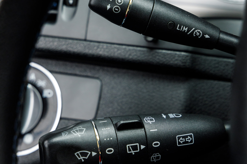 Mercedes-Benz C 220 Avantgarde 2008 photo 28