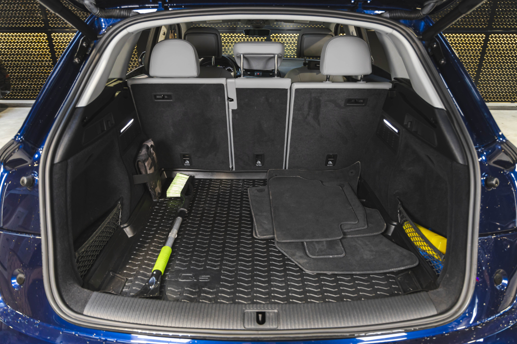 Audi Q5 2020 photo 42