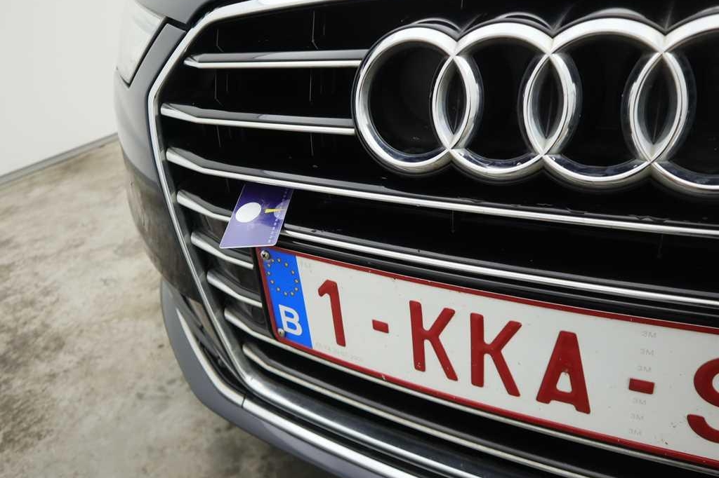 Audi A6 Avant 2015 фото 28