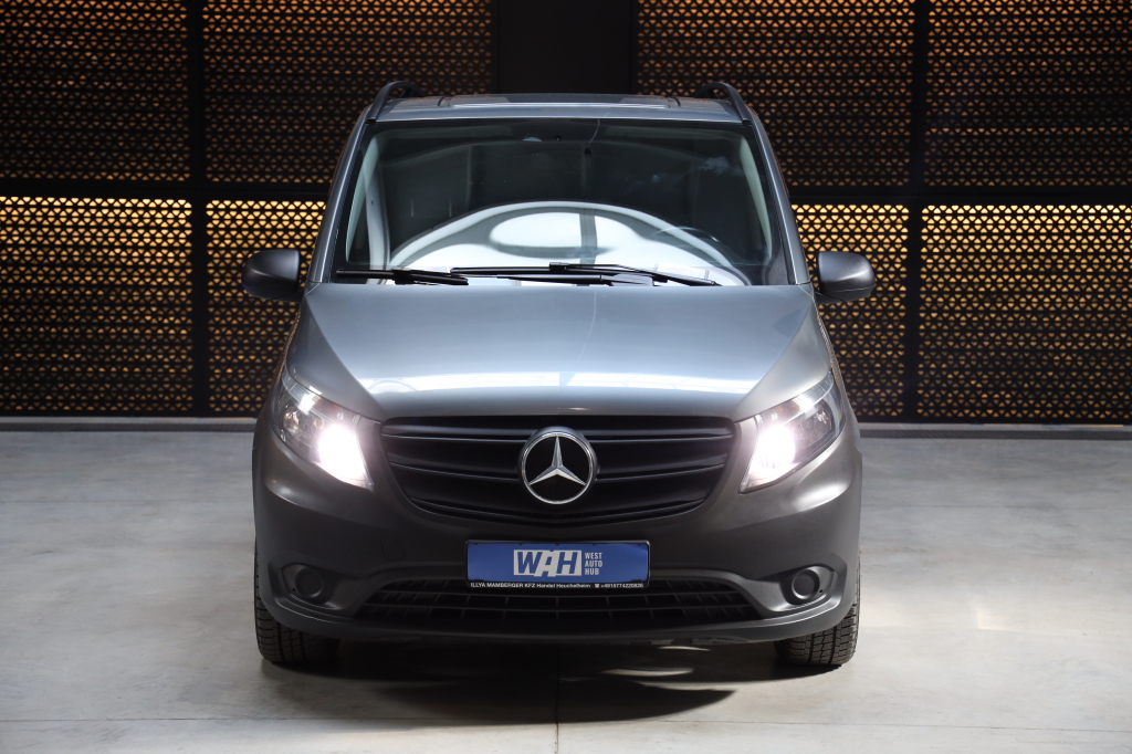 Mercedes-Benz Vito 2023 фото 11