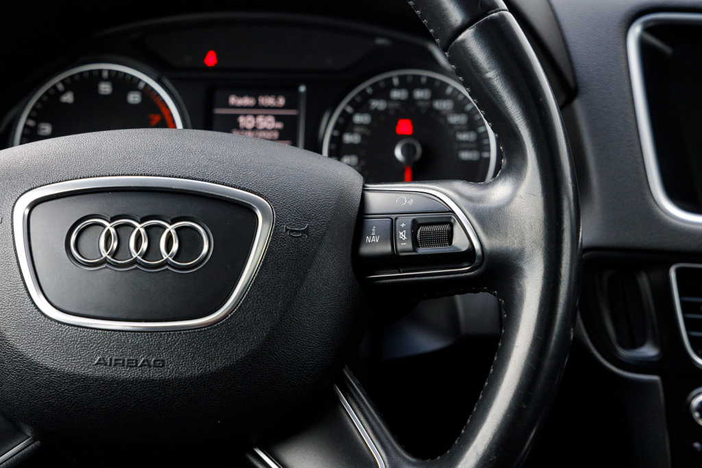 Audi Q5 2014 фото 31