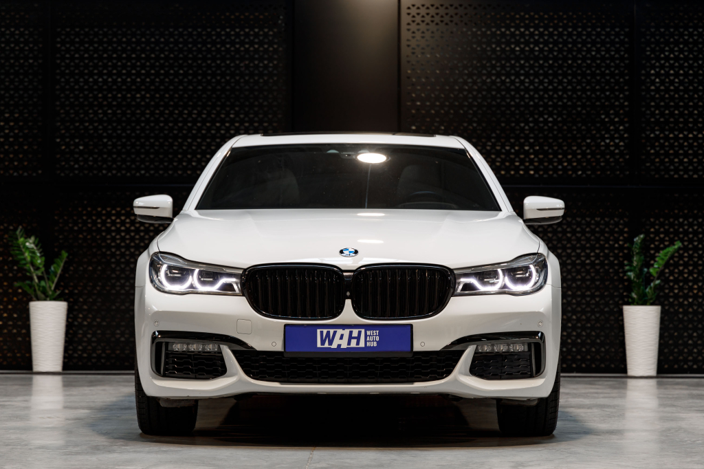 BMW 740 2016 фото 1
