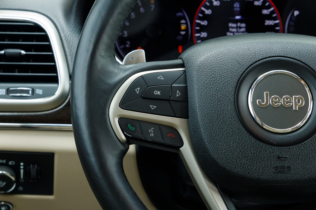 Jeep Grand Cherokee Limited 2014 photo 15