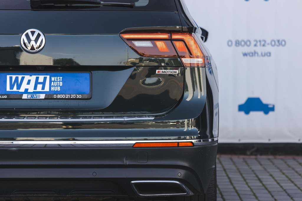 Volkswagen Tiguan SEL 2019 фото 8