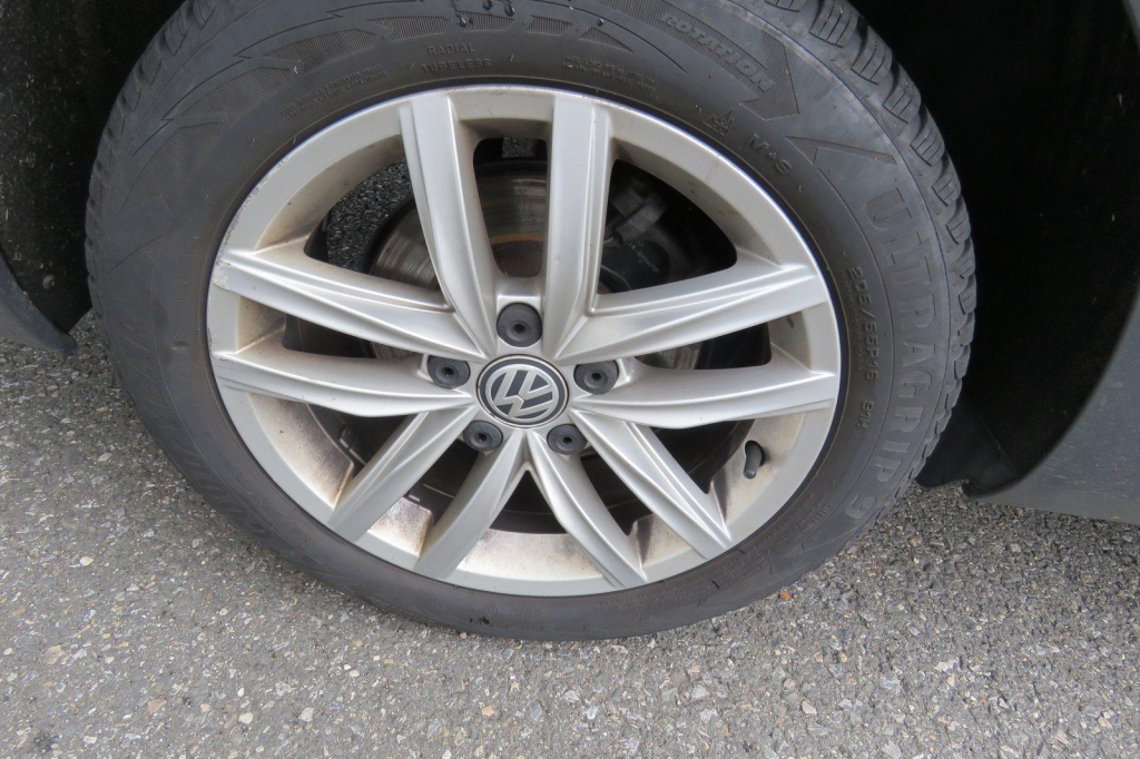 Volkswagen Golf Variant 2018 фото 15