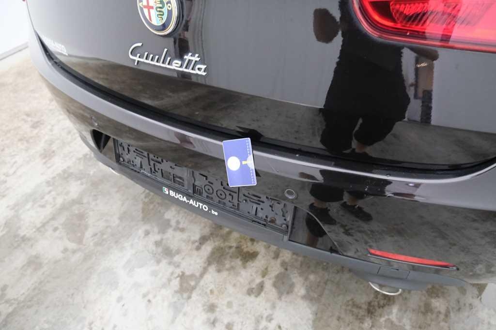 Alfa Romeo Giulietta 2016 фото 12