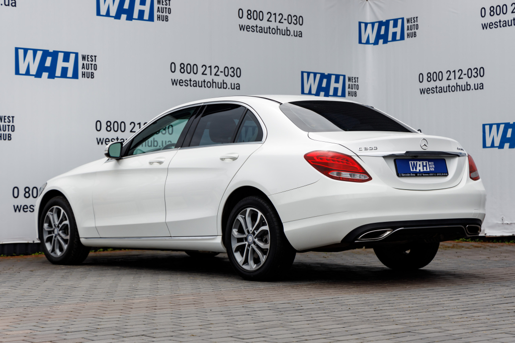 Mercedes-Benz C 300 2014 photo 25