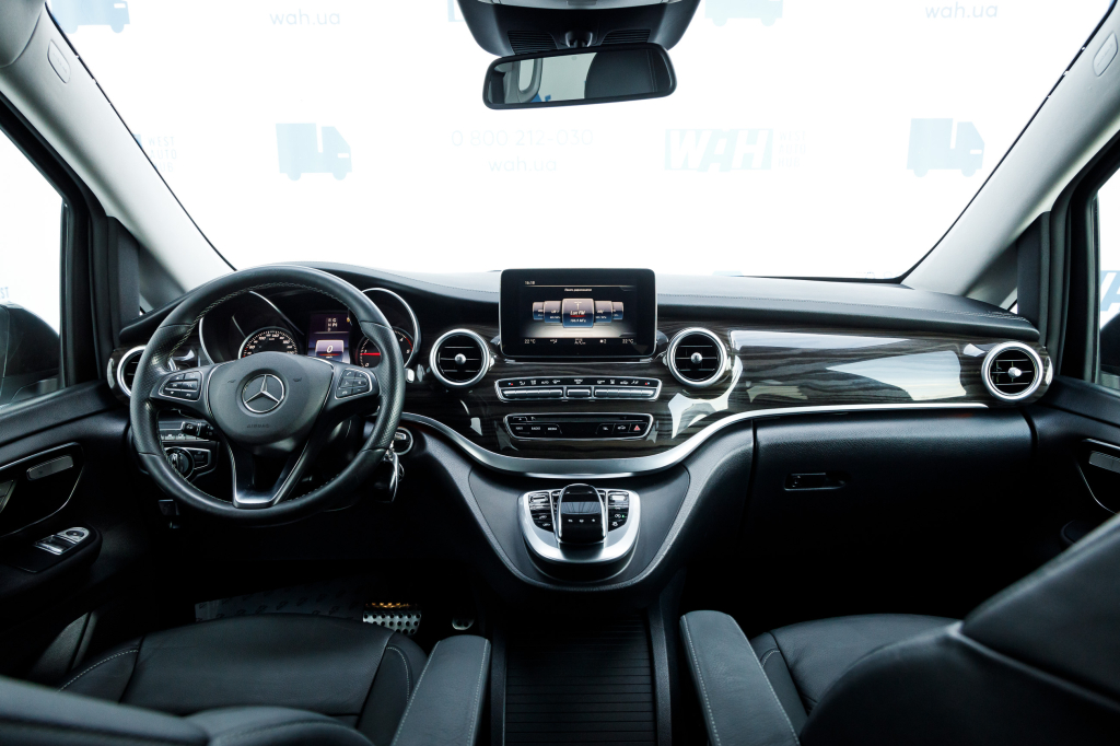 Mercedes-Benz V 250 4Matic  2015 photo 29