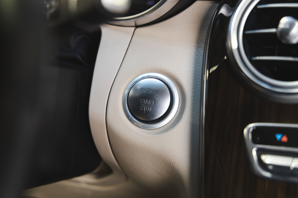 Mercedes-Benz GLC-Class 300 2016 photo 29