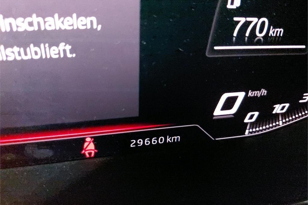 SEAT Leon 2019 photo 4