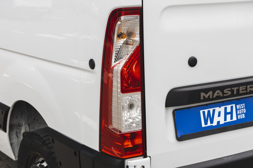 Renault Master 2019 фото 10