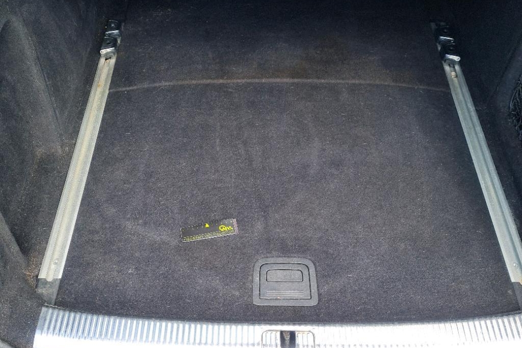 Audi A4 Avant 2018 photo 32