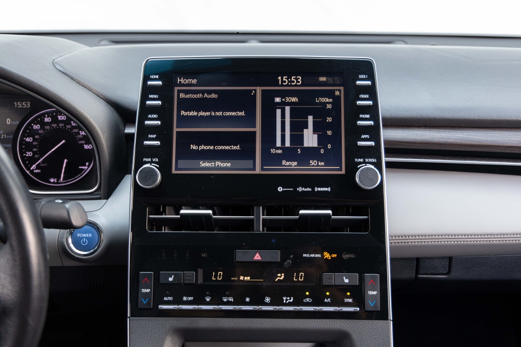 Toyota Avalon Hybrid 2020 фото 22