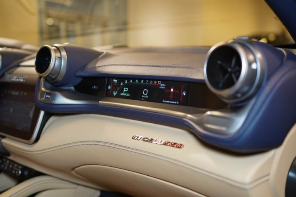 Ferrari GTC4 Lusso 2020 photo 11