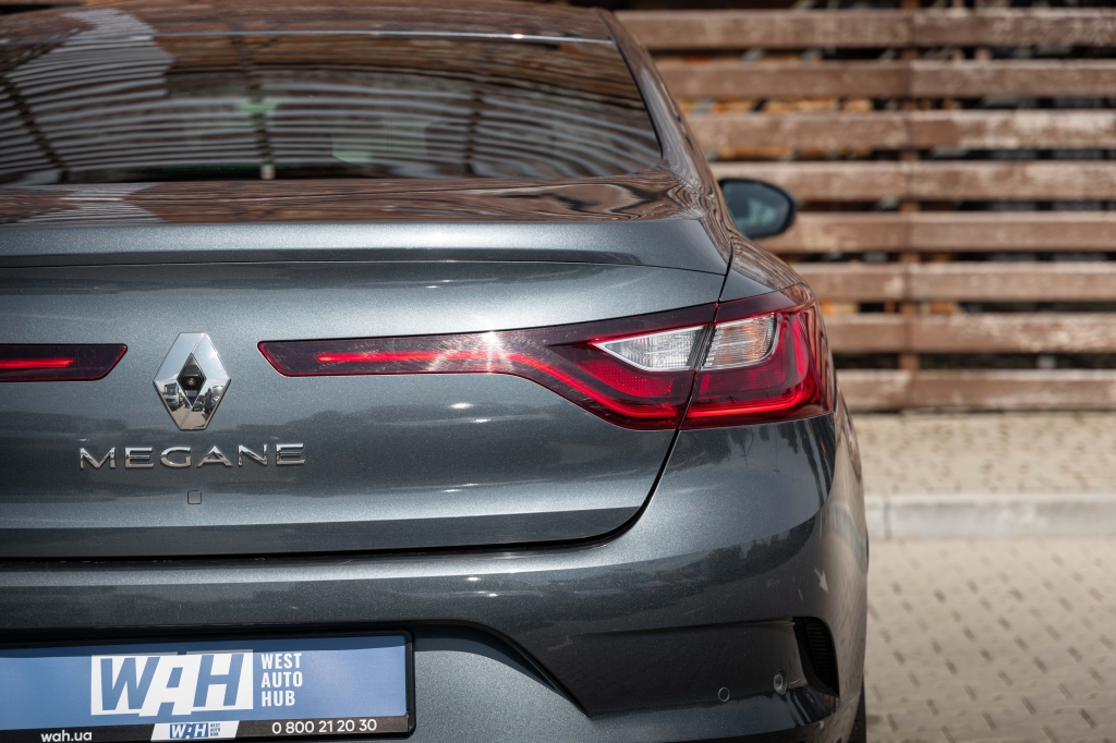 Renault Megane 2020 фото 6