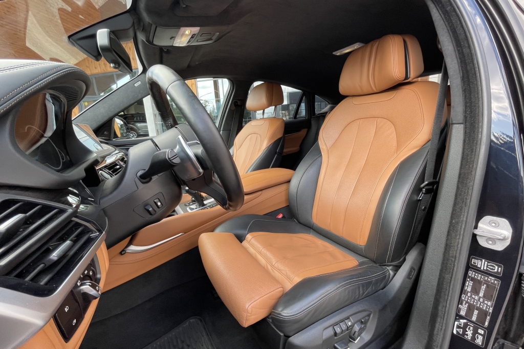 BMW X6 50D 2014 фото 8