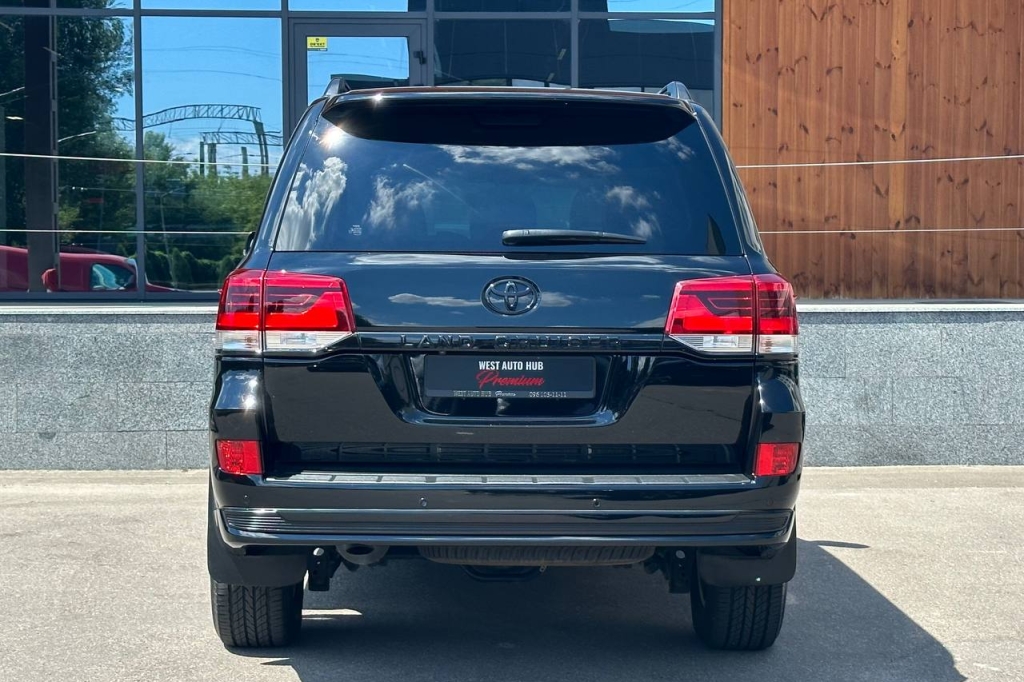 Toyota Land Cruiser 200 GUARD B6 2018 фото 5