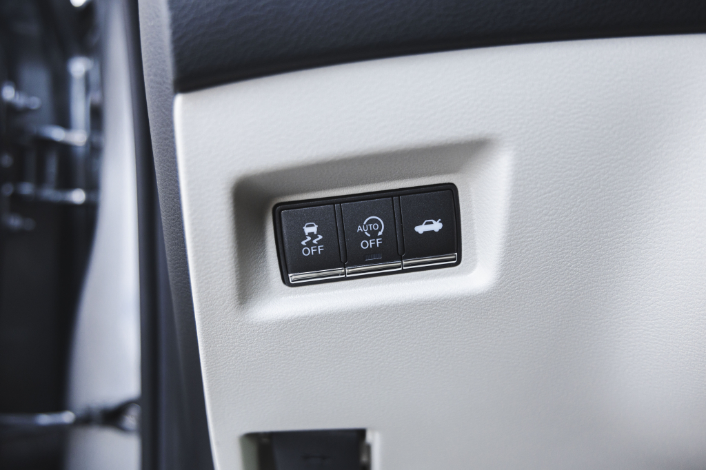 Infiniti Q50 2017 фото 18