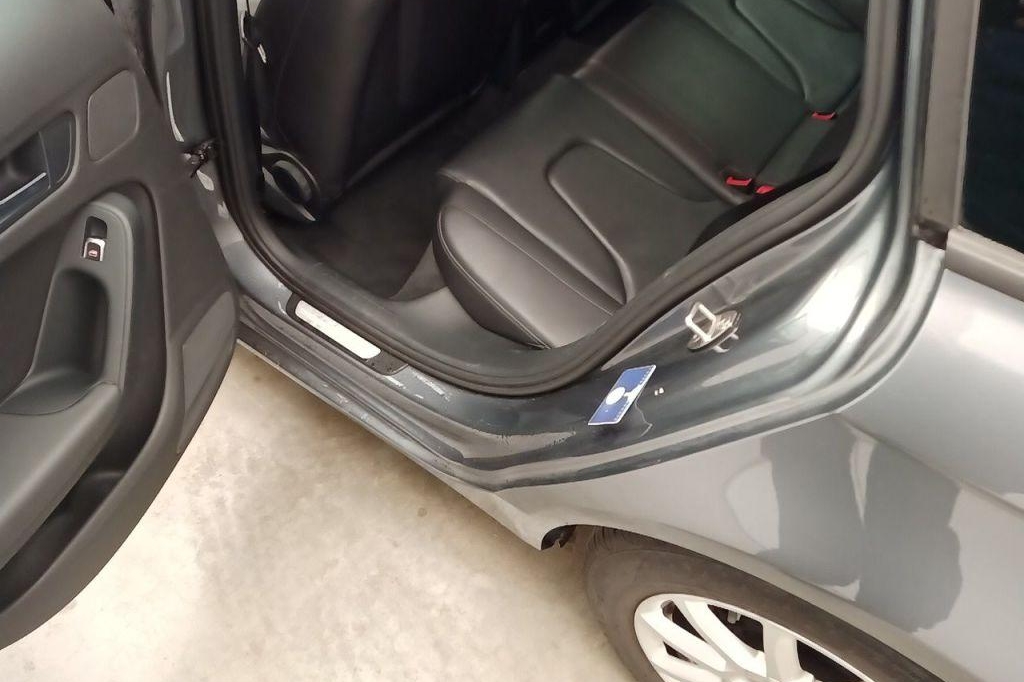 Audi A4 Avant 2015 photo 17