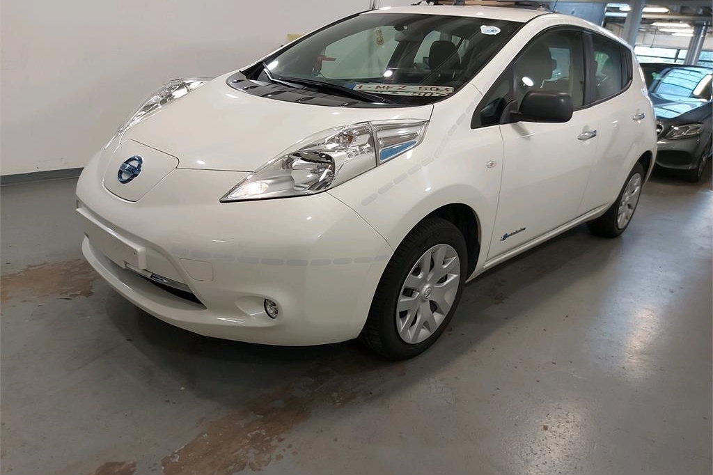Nissan Leaf 2016 фото 6