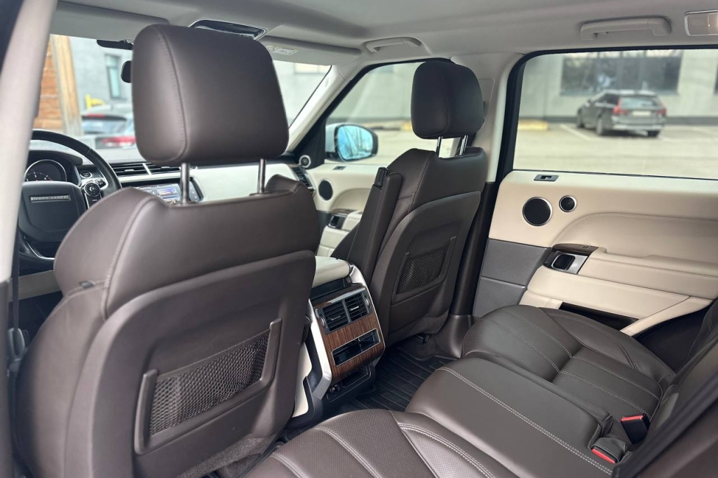 Land Rover Range Rover SE 2016 фото 15