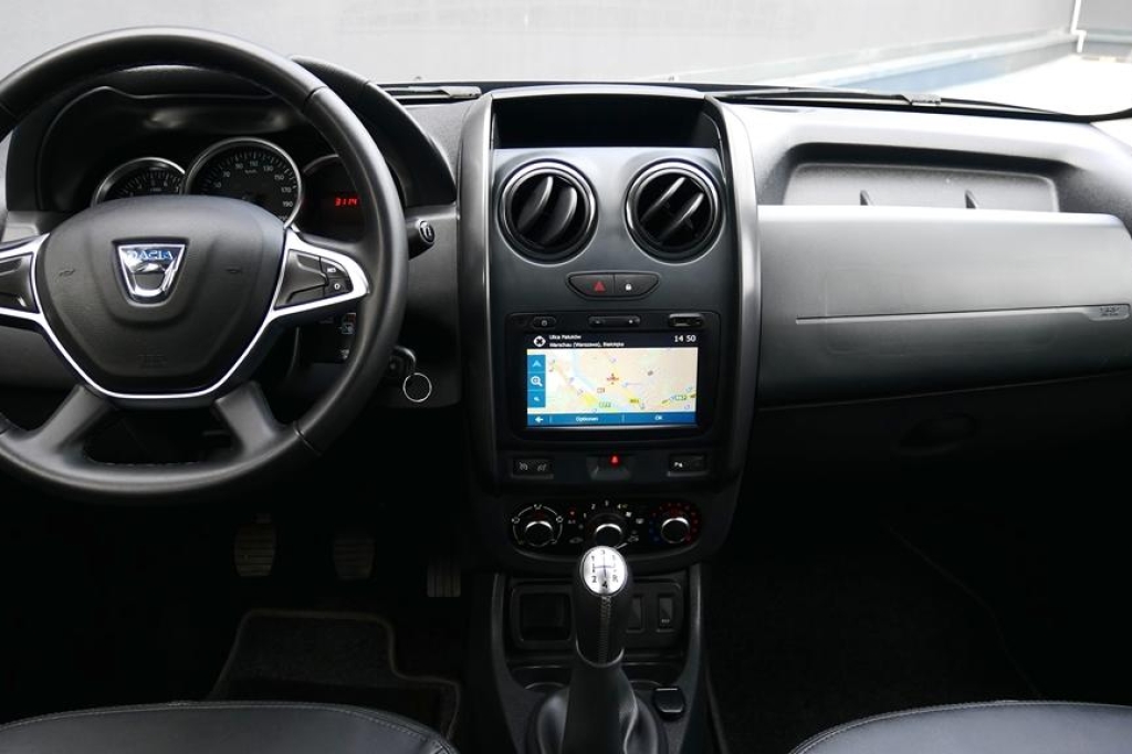 Dacia Duster 2017 фото 1