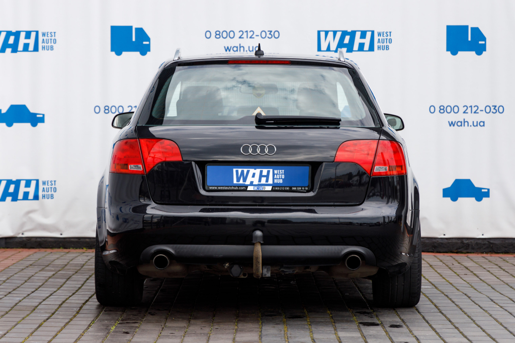 Audi A4 2005 фото 5