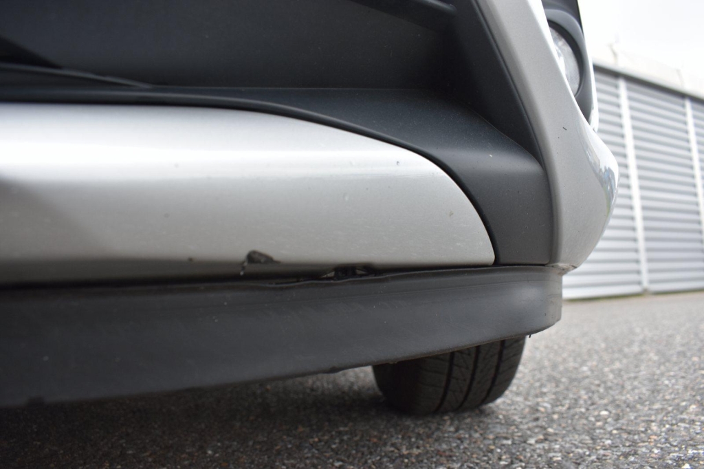 Toyota Yaris 2019 фото 12