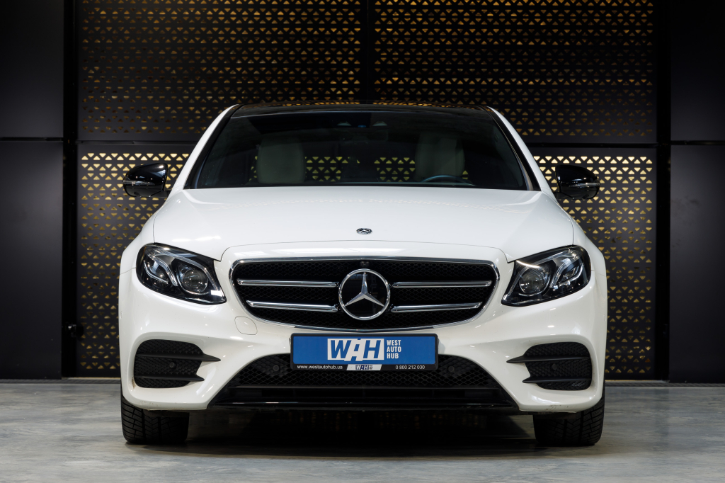 Mercedes-Benz E 200 4Matic AMG Line фото 1