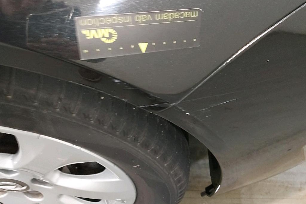 Opel Insignia Sports Tourer 2016 photo 17