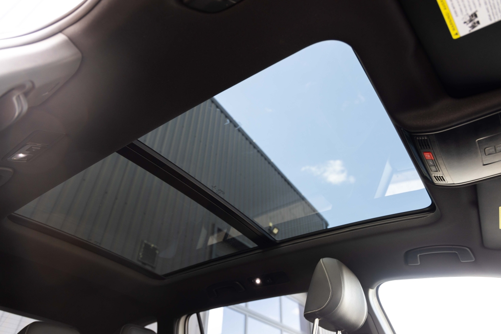 Volkswagen Tiguan SE R-Line 2022 фото 32