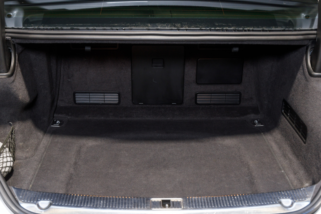 Audi A8 2014 фото 18