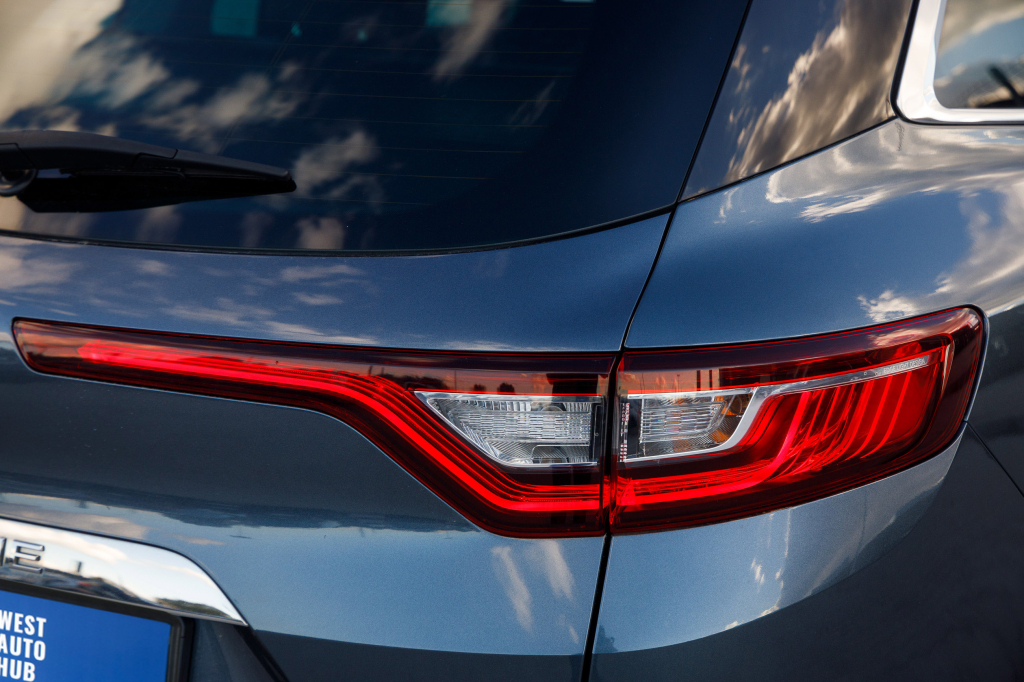 Renault Megane IV BOSE 2016 фото 30