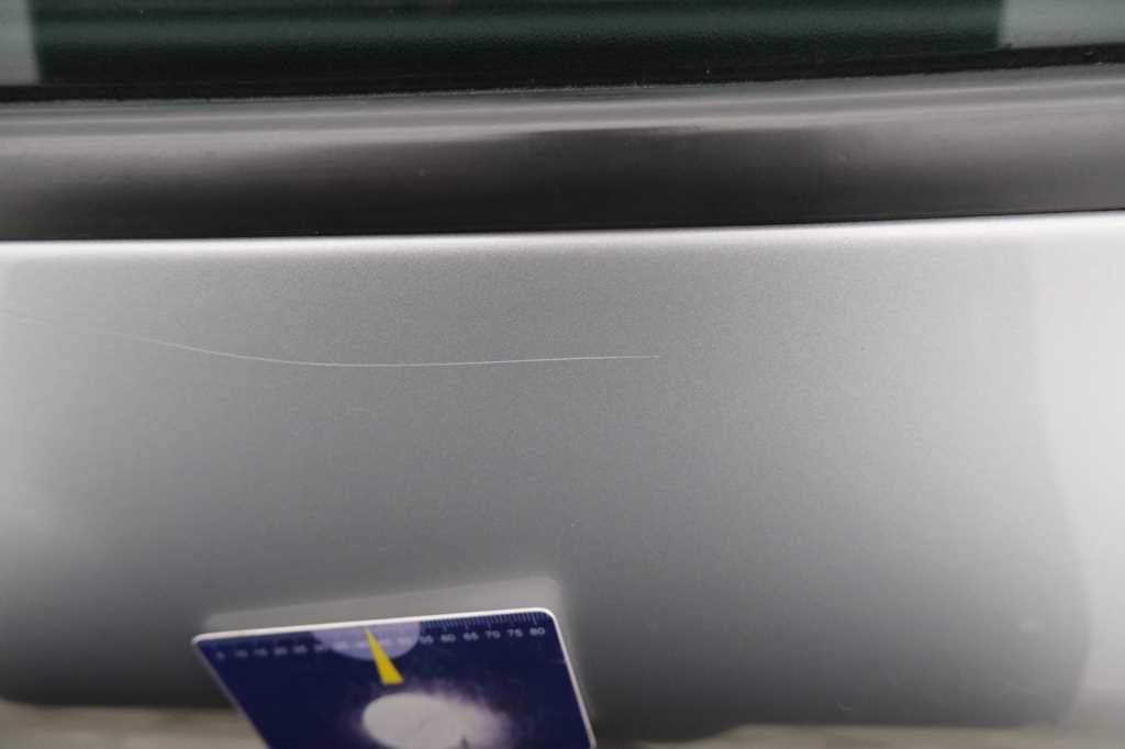 Peugeot 208 2017 фото 7