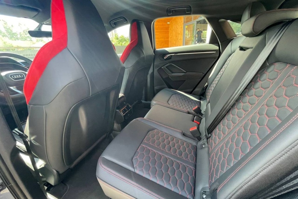 Audi RS Q3 Sportback 2022 фото 18