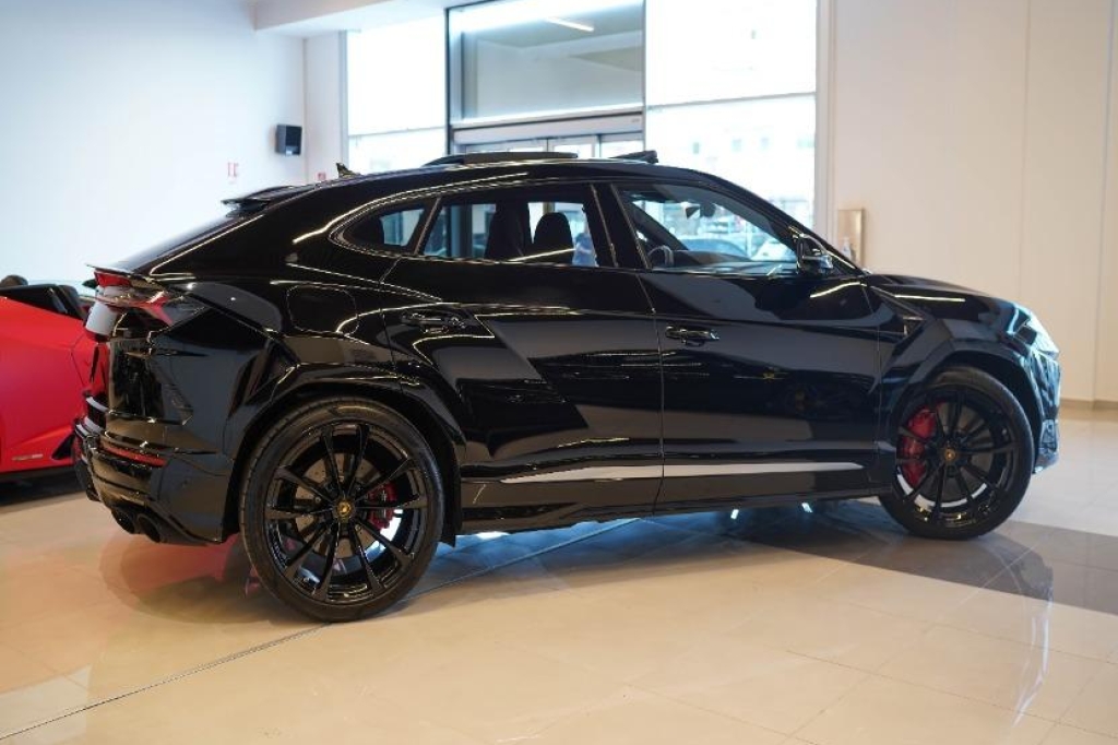 Lamborghini Urus 2019 photo 5