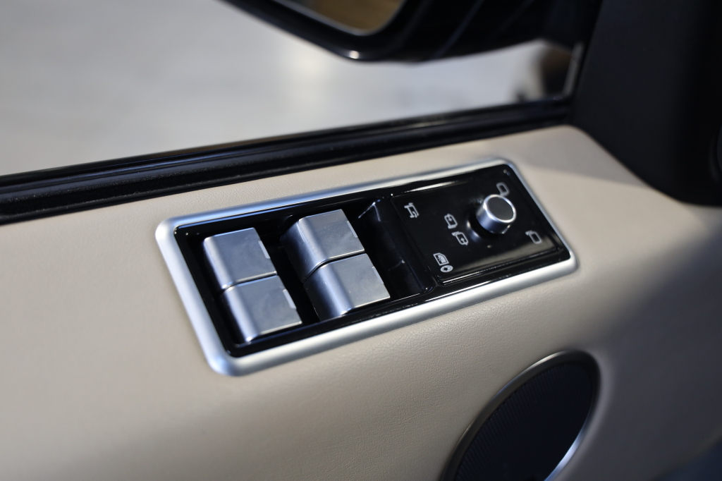 Land Rover Range Rover Sport 2015 фото 56