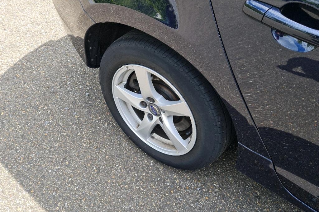 Volvo V60 2016 фото 11