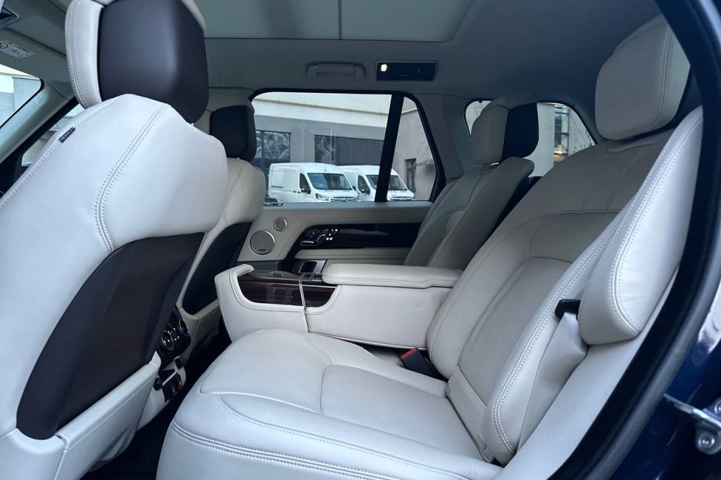 Land Rover Range Rover Autobiography 2020 фото 23