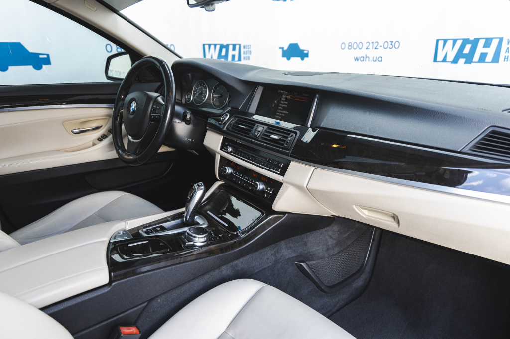 BMW 535 2015 фото 29