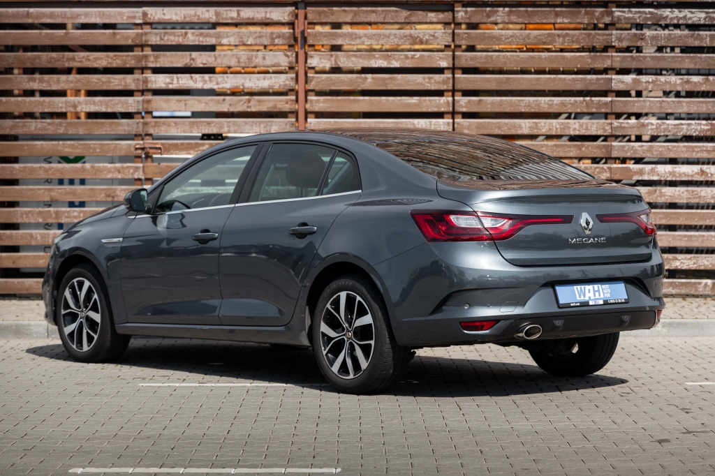 Renault Megane 2020 фото 9
