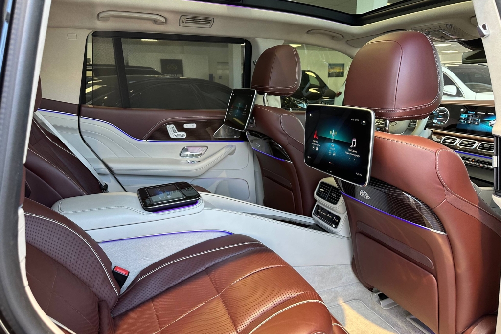 Mercedes-Benz Maybach 2021 photo 19