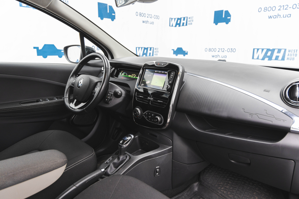 Renault Zoe 2016 photo 28