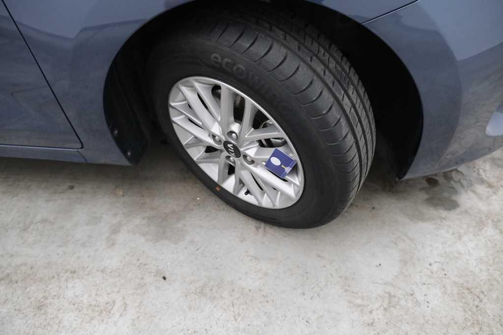 Kia Rio 2018 фото 26