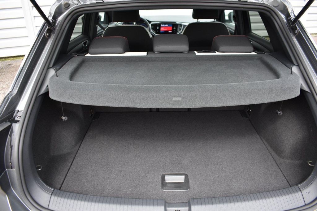 Volkswagen T-Roc 2019 фото 1