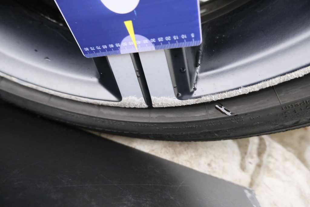 Volvo V60 2018 фото 27