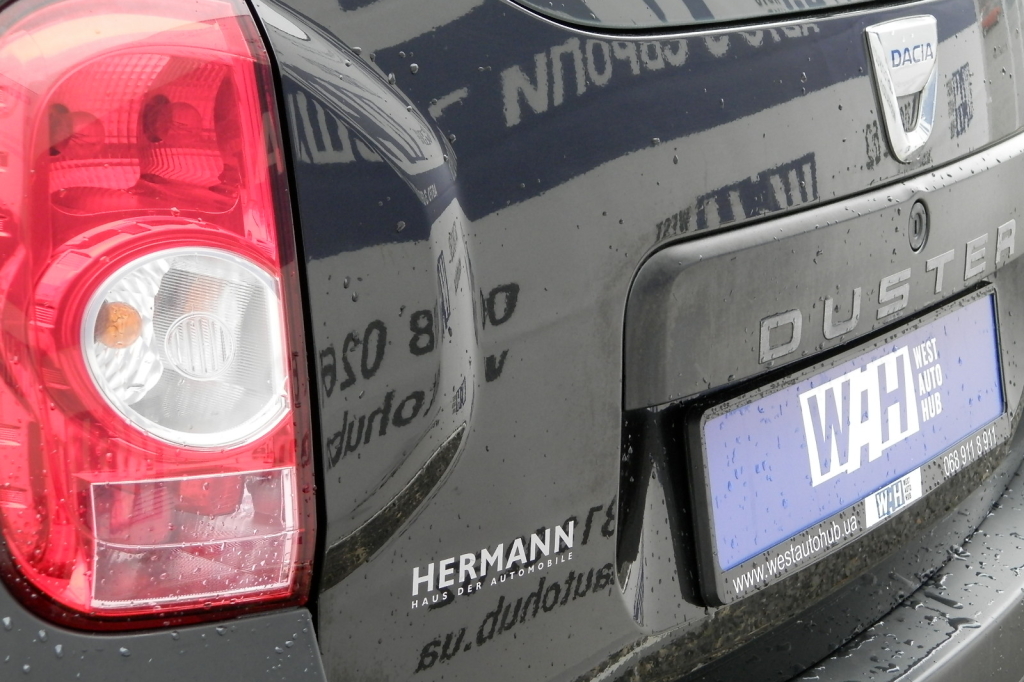 Dacia Duster 2011 фото 17