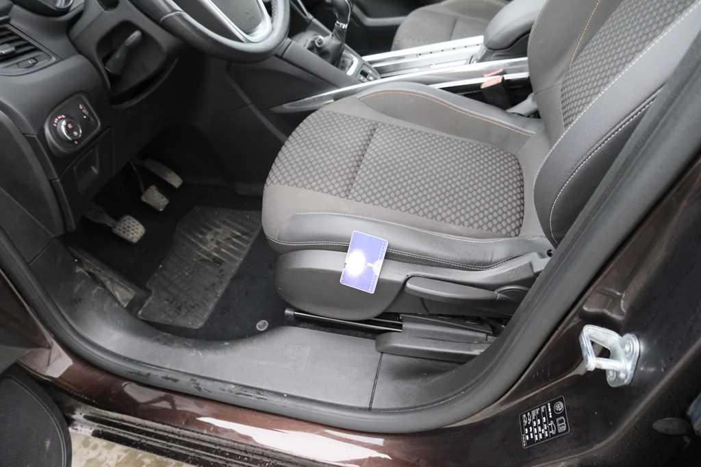 Opel Zafira Tourer 2016 photo 8